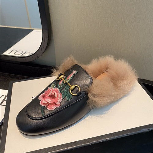 High Quality Luxury Gucci Furry Slippers Shoes – Style 97171 alternate view