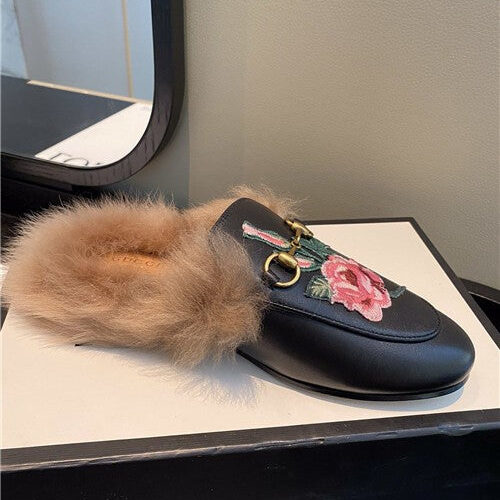 High Quality Luxury Gucci Furry Slippers Shoes – Style 97171 product detail