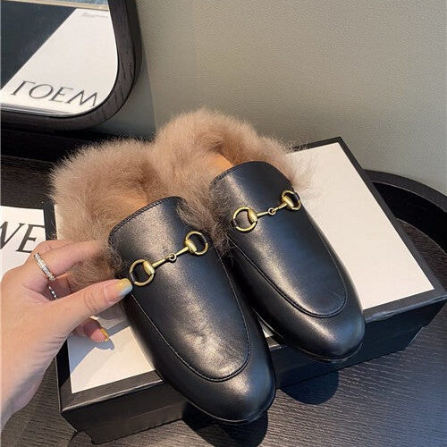 High Quality Luxury Gucci Furry Slippers Shoes – Style 64403 product detail