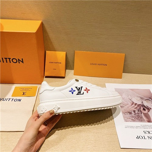 High Quality Luxury LV Shoes White Sneakers Shoes alternate view