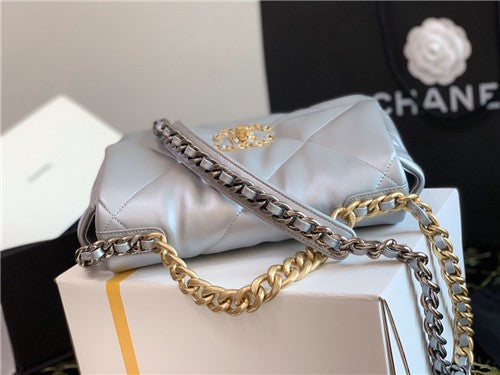 High Quality Luxury Chanel 19 Handbag – Style 46745 alternate view
