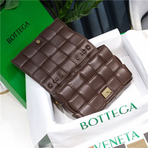 High Quality Luxury Bottega Veneta Padded Cassette Bag – Style 30102 alternate view