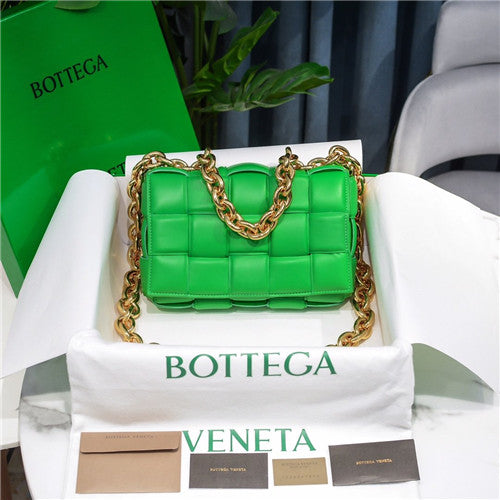 High Quality Luxury Bottega Veneta Padded Cassette Bag – Style 30096