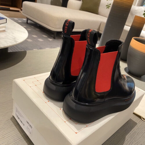 High Quality Luxury Alexander McQueen Hybrid Boots – Style 97667 product detail