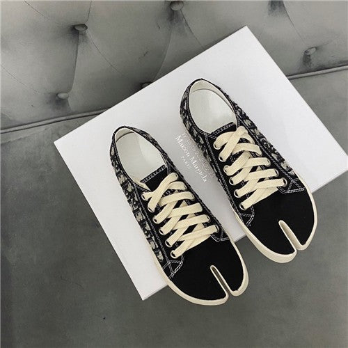 High Quality Luxury Dior Canvas Sneakers Shoes – Style 11270 alternate view