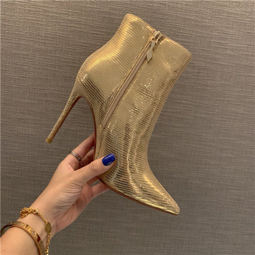 High Quality Luxury Christian Louboutin Heels Boots – Style 67220 product detail