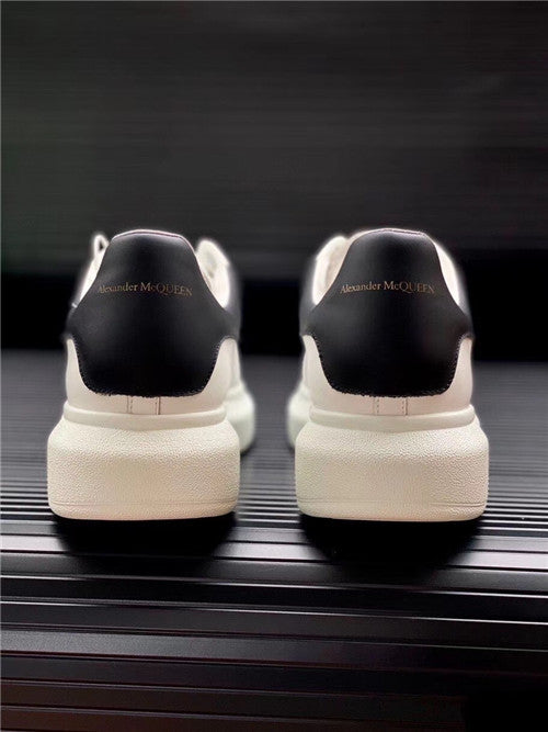 High Quality Luxury Alexander McQueen White Sneakers product detail