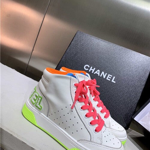 High Quality Luxury Chanel Sneakers Women Shoes alternate view