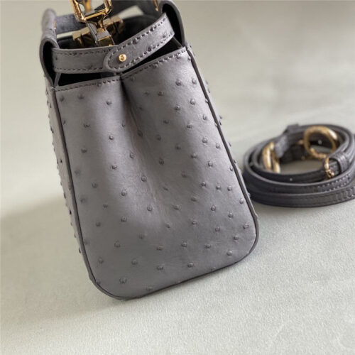 High Quality Luxury Fendi Ostrich Leather Peekaboo Bag – Style 32592 product detail