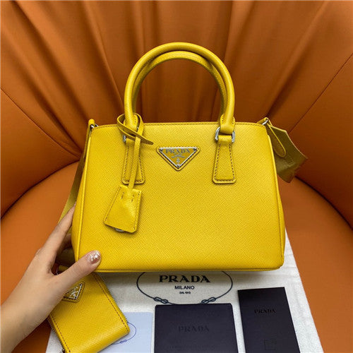 High Quality Luxury Prada Handbag – Style 26795