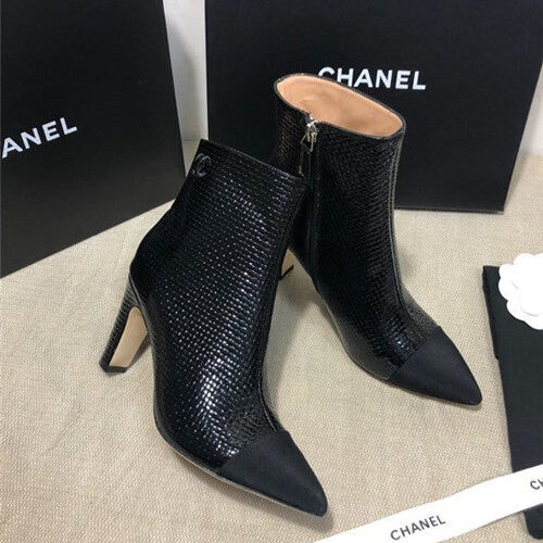 High Quality Luxury Chanel Heel Boots alternate view
