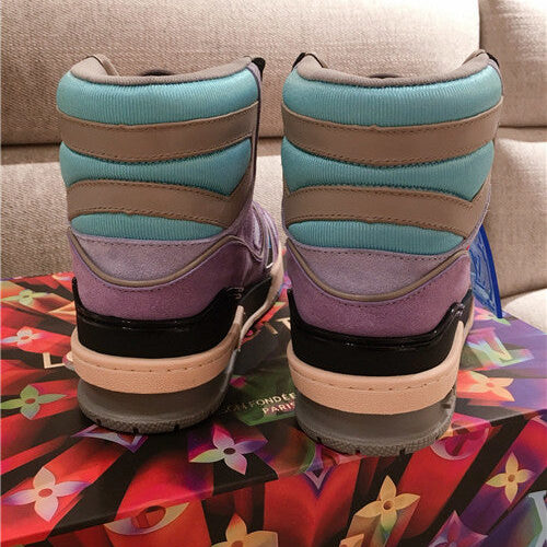 High Quality Luxury Louis Vuitton Sneaker – Style 39811 product detail