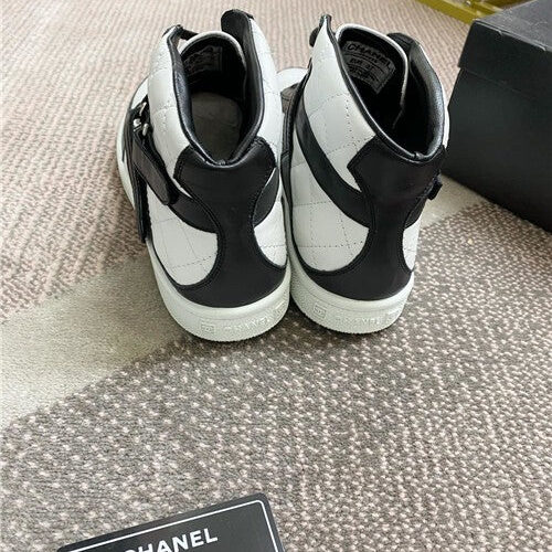 High Quality Luxury Chanel Sneakers Women Shoes – Style 16902 product detail