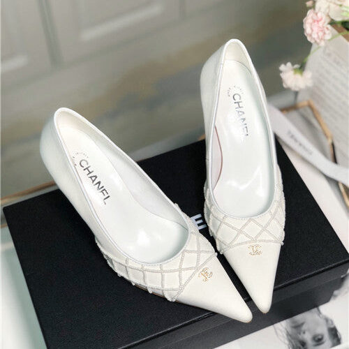 High Quality Luxury Chanel Mid Heel Sandals – Style 46854 product detail