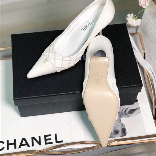 High Quality Luxury Chanel Mid Heel Sandals – Style 46854 product detail