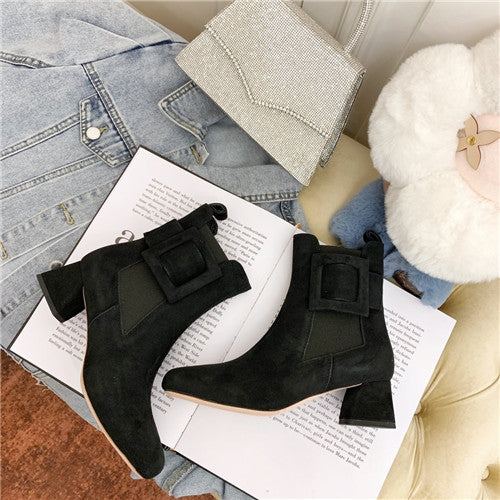 High Quality Luxury Roger Vivier Boots Shoes alternate view