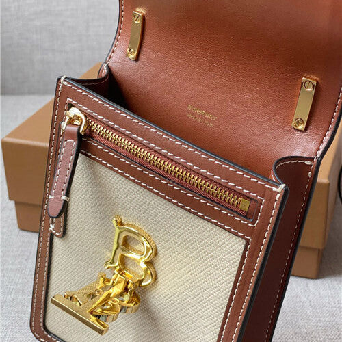 High Quality Luxury Burberry Robin Mini Bag – Style 42444 product detail