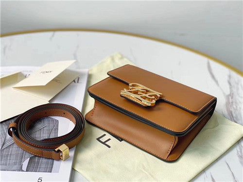 High Quality Luxury Fendi Karligraphy Bag product detail