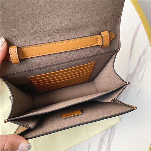 High Quality Luxury Fendi Karligraphy Bag product detail