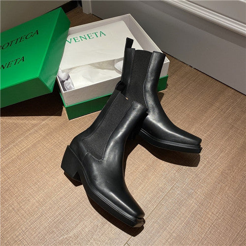 High Quality Luxury Bottega Veneta Leather Ankle Boots – Style 23014