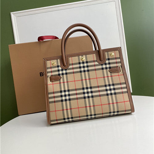 High Quality Luxury Burberry Title Bag