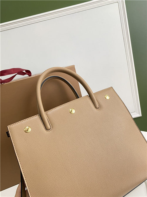 High Quality Luxury Burberry Title Bag – Style 42474 product detail