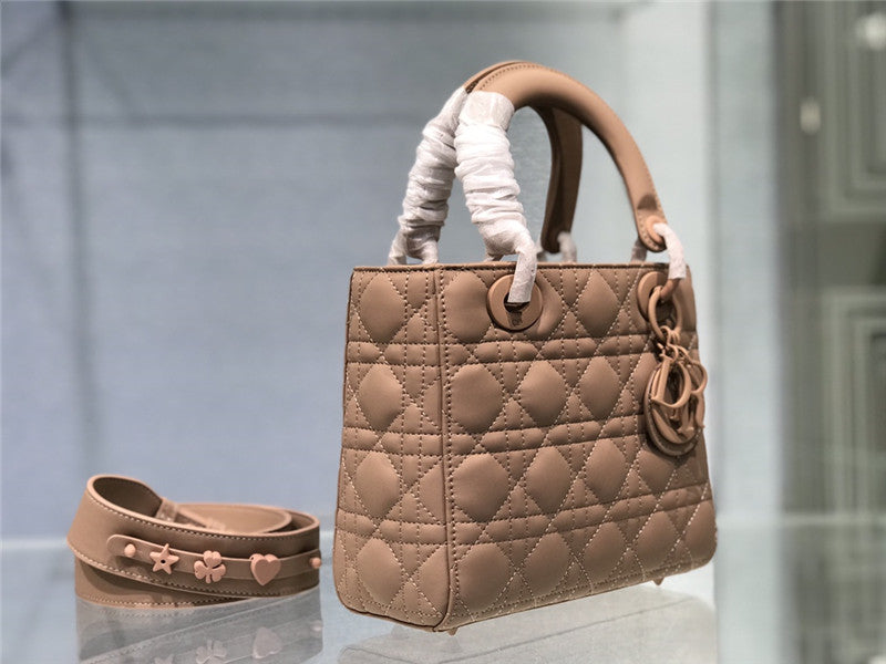 High Quality Luxury My Abc Lady Dior Bag – Style 26785 product detail