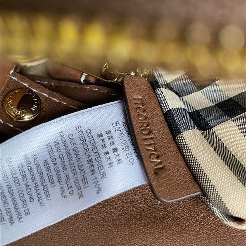 High Quality Luxury Burberry Title Bag – Style 42471 product detail