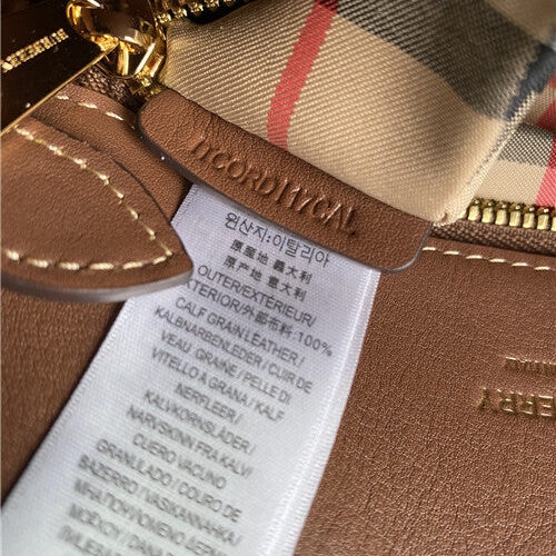 High Quality Luxury Burberry Title Bag – Style 42469 product detail