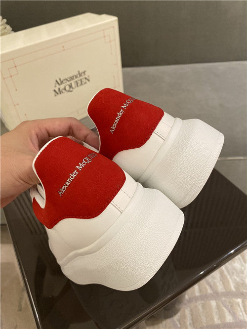 High Quality Luxury Alexander McQueen Shoes product detail