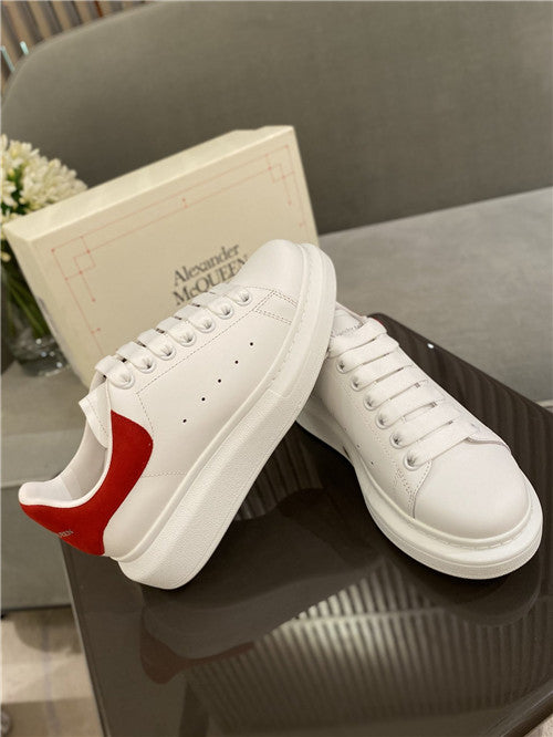 High Quality Luxury Alexander McQueen Shoes product detail