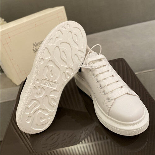 High Quality Luxury Alexander McQueen Shoes – Style 84643 product detail