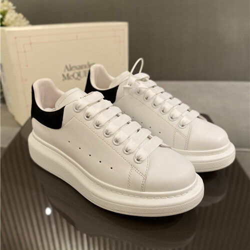 High Quality Luxury Alexander McQueen Shoes – Style 84643