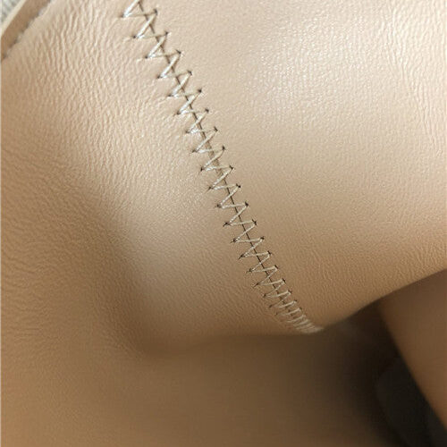 High Quality Luxury Fendi Boots Shoes – Style 09555 product detail