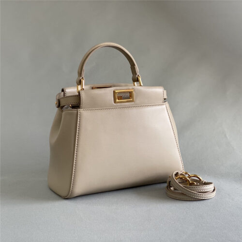High Quality Luxury Fendi Peekaboo Sheepskin Bag alternate view