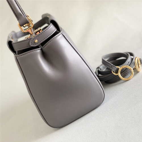 High Quality Luxury Fendi Peekaboo Sheepskin Bag – Style 32651 product detail