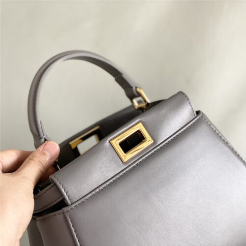 High Quality Luxury Fendi Peekaboo Sheepskin Bag – Style 32651 product detail
