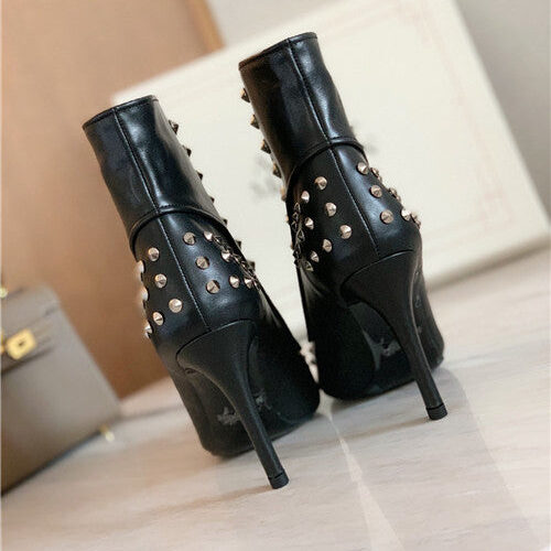 High Quality Luxury Alexander McQueen Boots Shoes alternate view