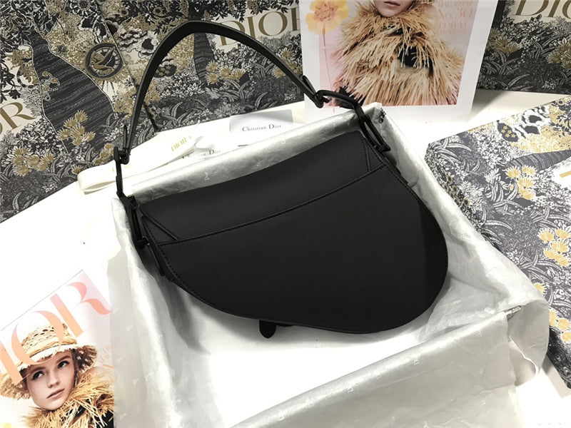 High Quality Luxury Dior Saddle Bag Large – Style 25725 product detail