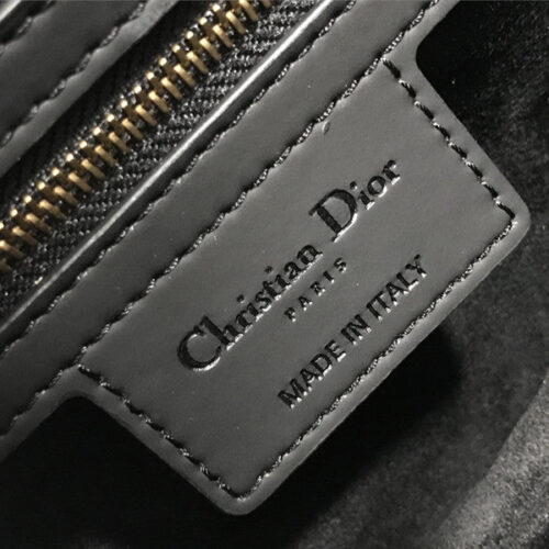 High Quality Luxury Dior Saddle Bag Large – Style 25725 product detail