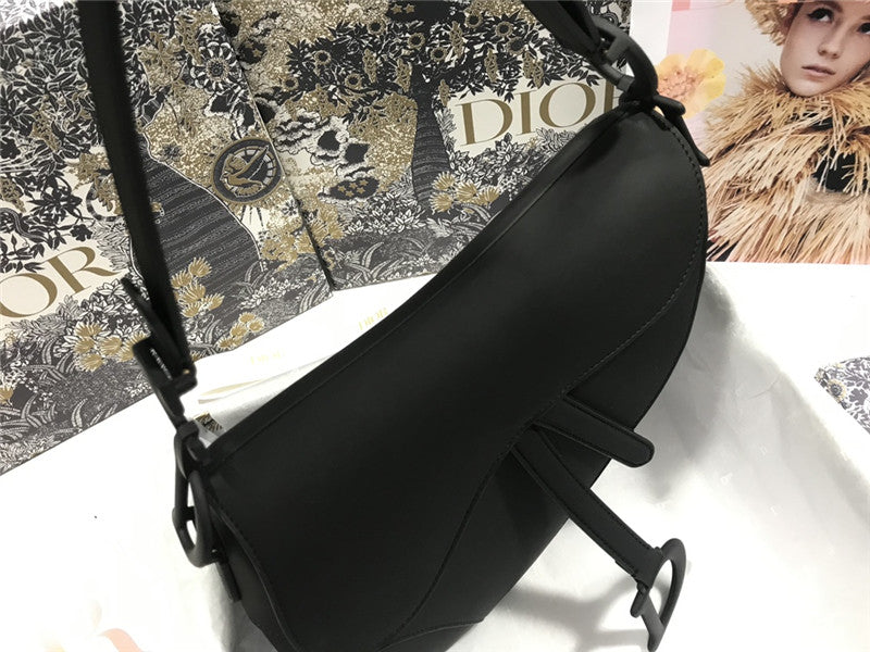 High Quality Luxury Dior Saddle Bag Large – Style 25725 product detail