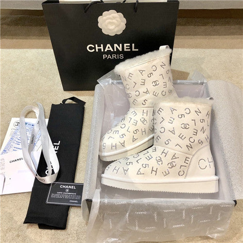 High Quality Luxury Chanel Snow Boots – Style 49062 alternate view