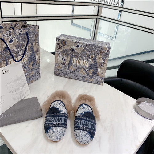 High Quality Luxury Dior Fur Slippers – Style 02310 alternate view