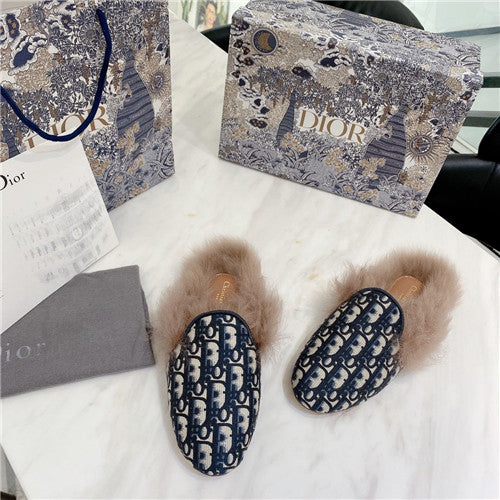 High Quality Luxury Dior Fur Slippers – Style 29990