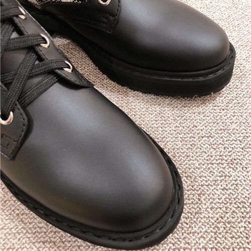 High Quality Luxury Fendi Ankle Boots – Style 27731 product detail