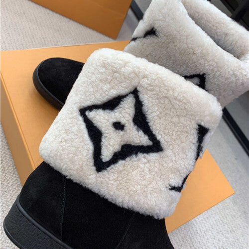 High Quality Luxury LV Fur Boots product detail