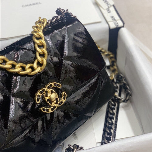 High Quality Luxury Chanel 19 Handbag – Style 46756 product detail