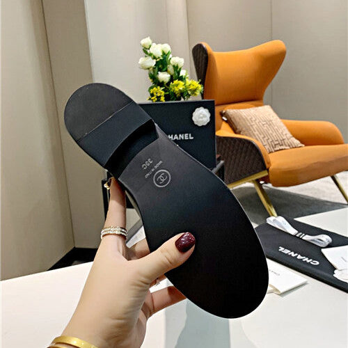 High Quality Luxury Chanel Long Boots – Style 17126 product detail