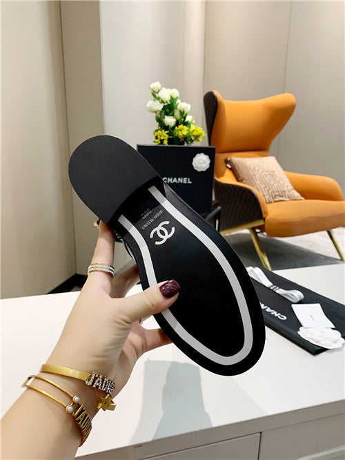 High Quality Luxury Chanel Ankle Boots – Style 22630 product detail
