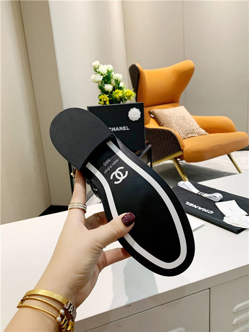 High Quality Luxury Chanel Ankle Boots – Style 93254 product detail